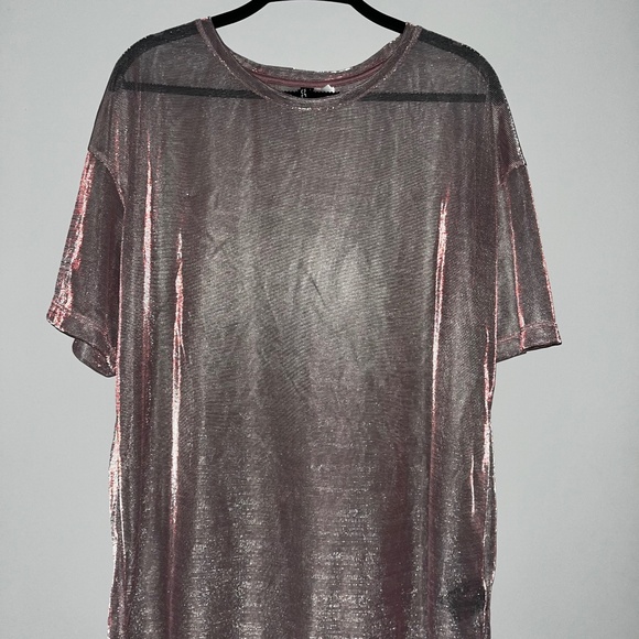 H&M Tops - Iridescent Pink Mesh Top